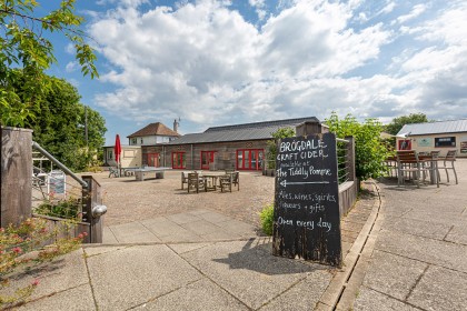 Brogdale Farm - Faversham, Kent